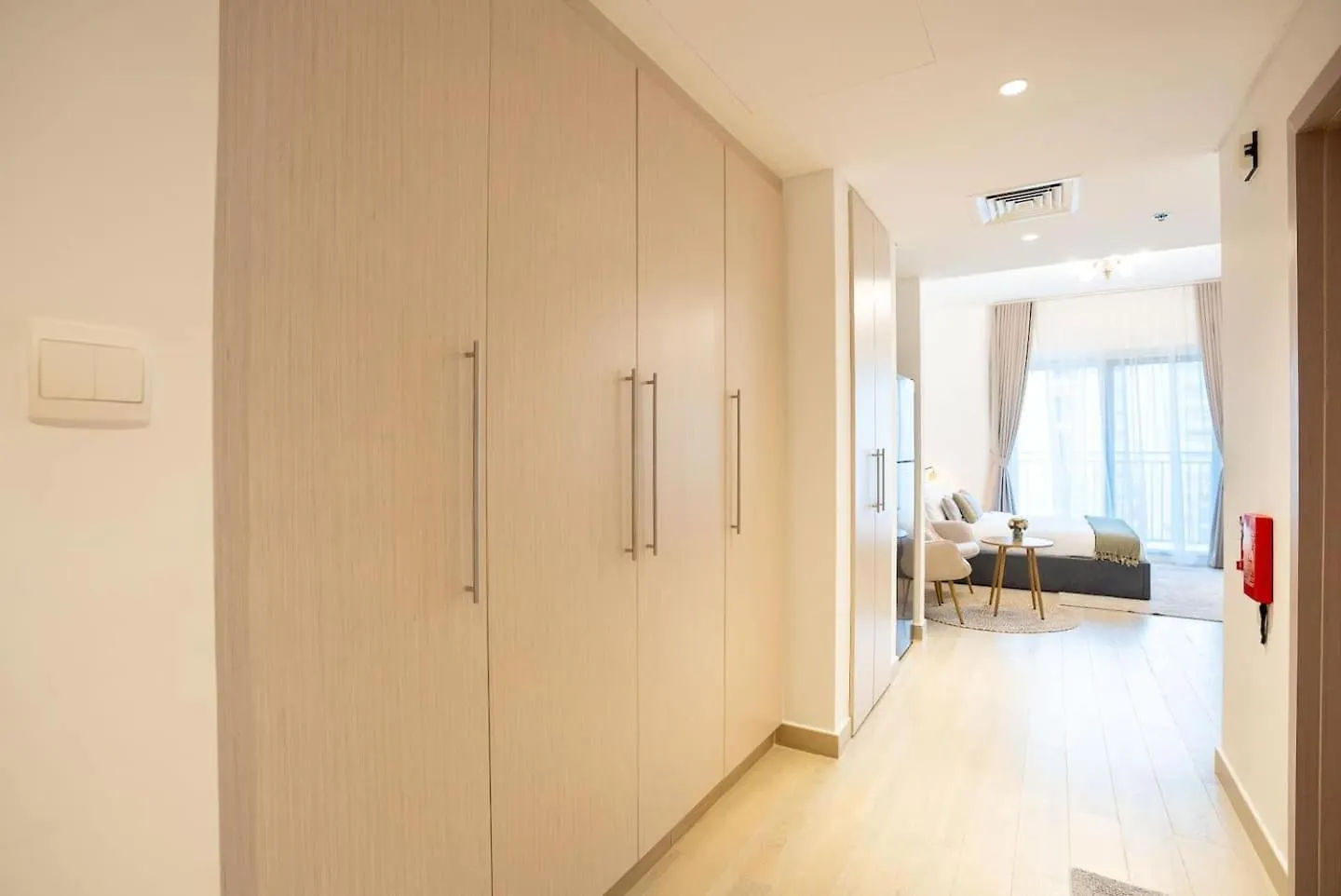 Romantic Studio In Yas Canal View أبو ظبي 0*,