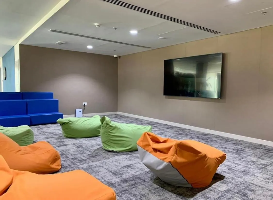 شقة Romantic Studio In Yas Canal View أبو ظبي الإمارات العربية المتحدة